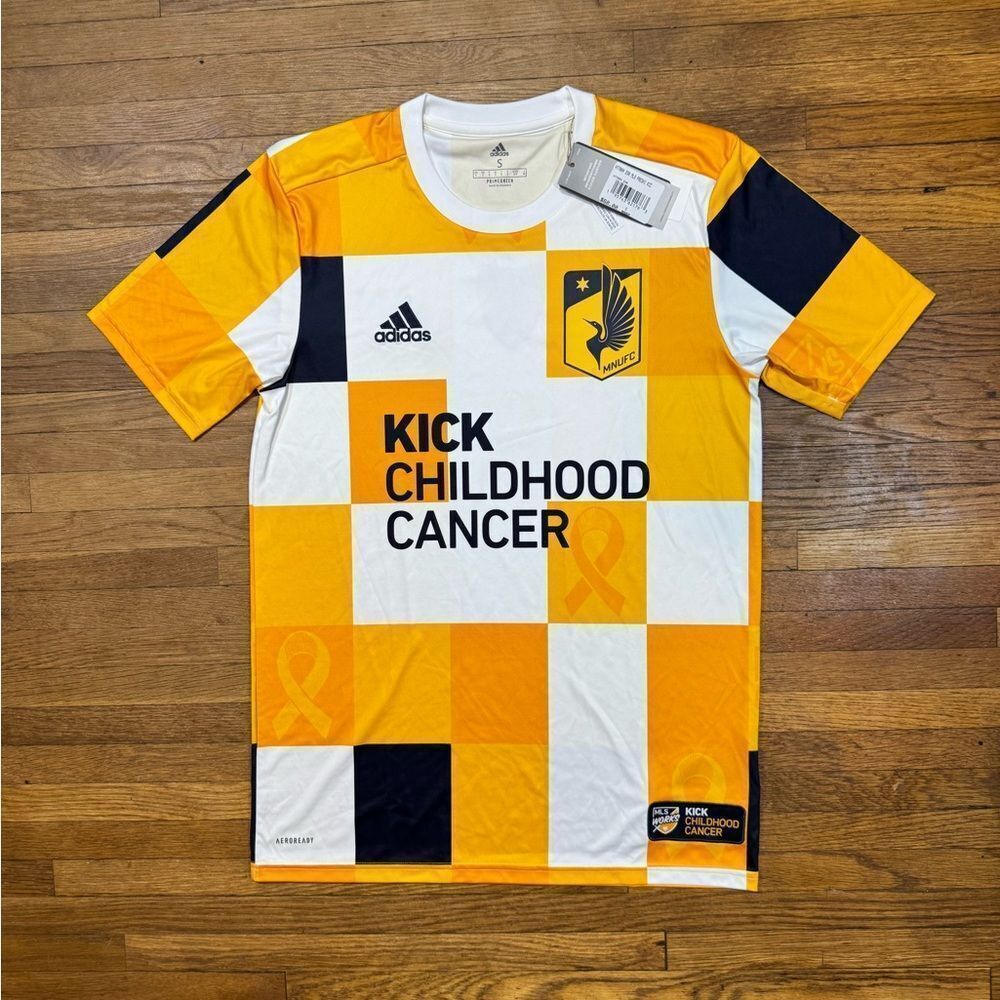 Minnesota FC Kick Childhood Cancer Jersey NWT